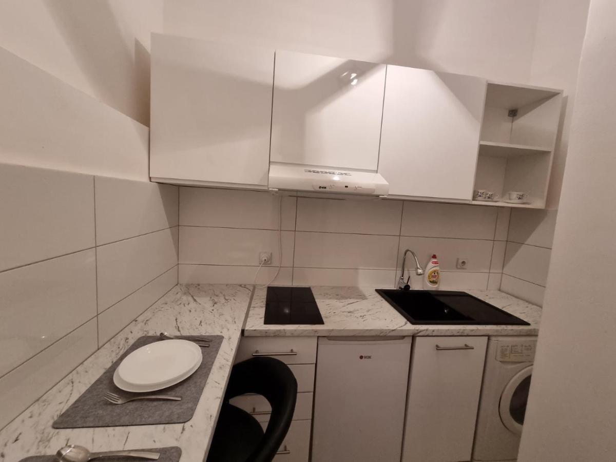 Dusan City Center Parlament Beograd Eksteriør billede